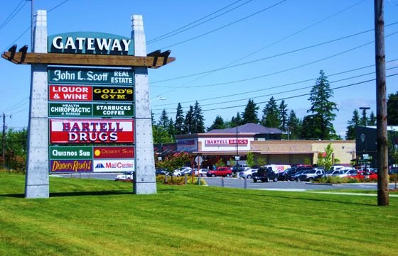 Gateway Plaza: 18336 Aurora Ave N, Shoreline, WA 98133